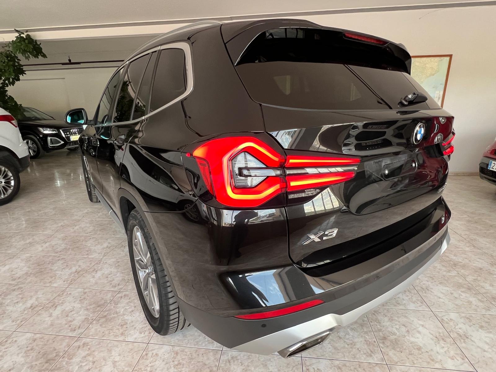 
								BMW X3. XDrive 20D. Modelo Xline Restailing full									