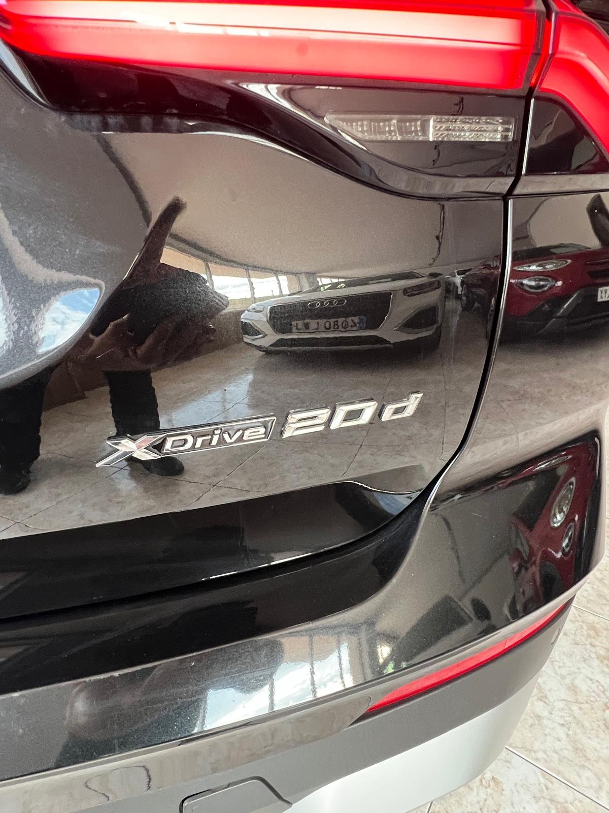 
								BMW X3. XDrive 20D. Modelo Xline Restailing full									