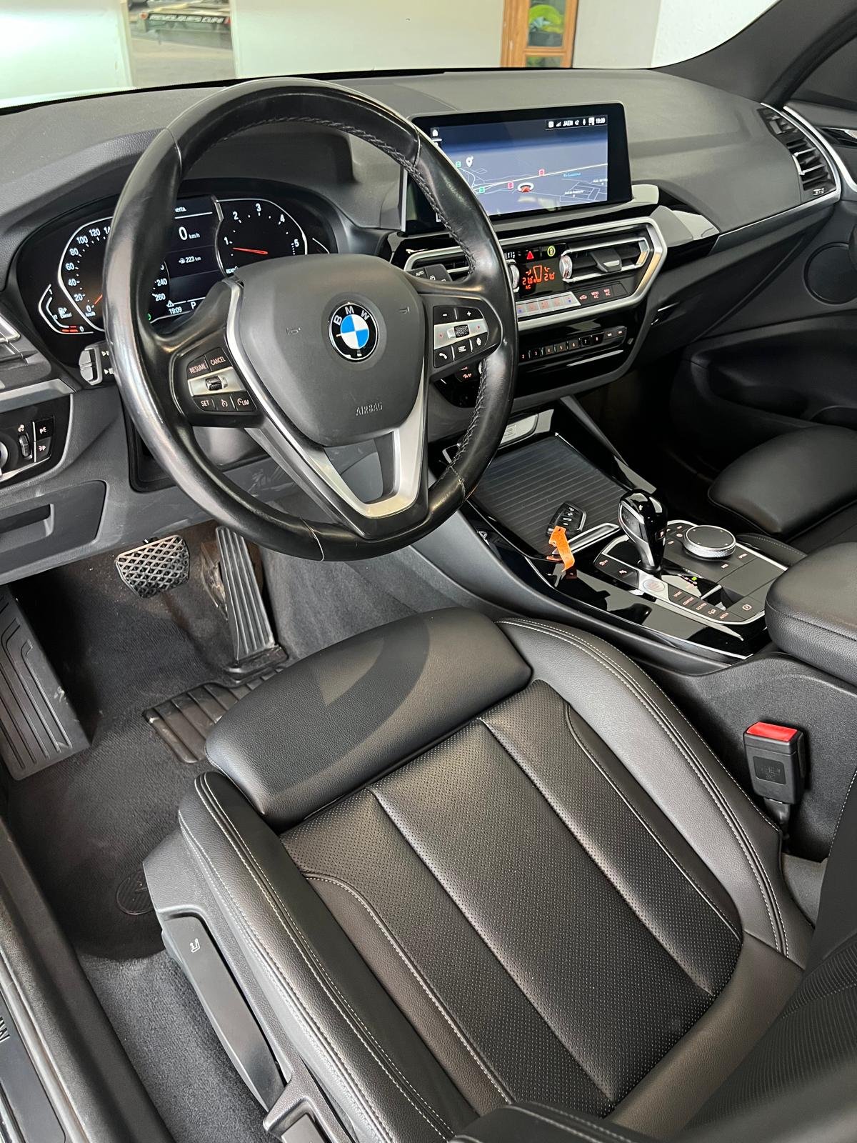 
								BMW X3. XDrive 20D. Modelo Xline Restailing full									