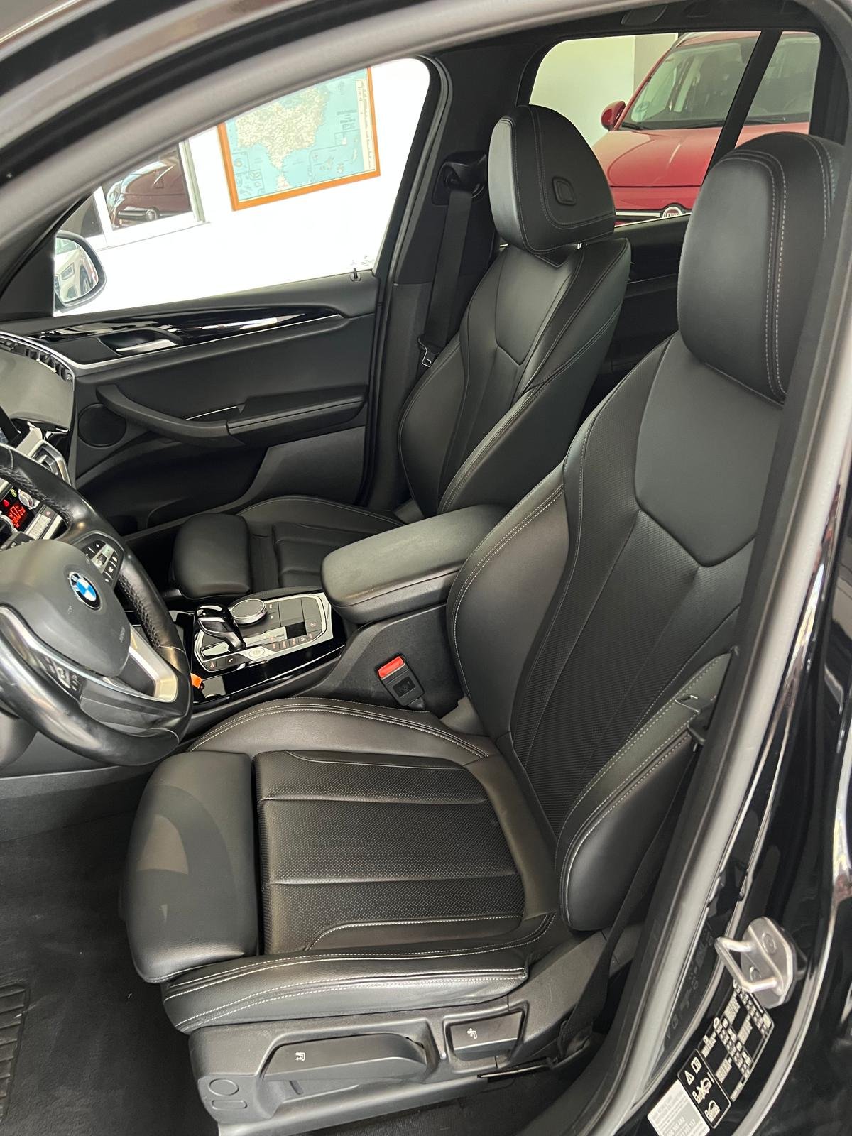 
								BMW X3. XDrive 20D. Modelo Xline Restailing full									