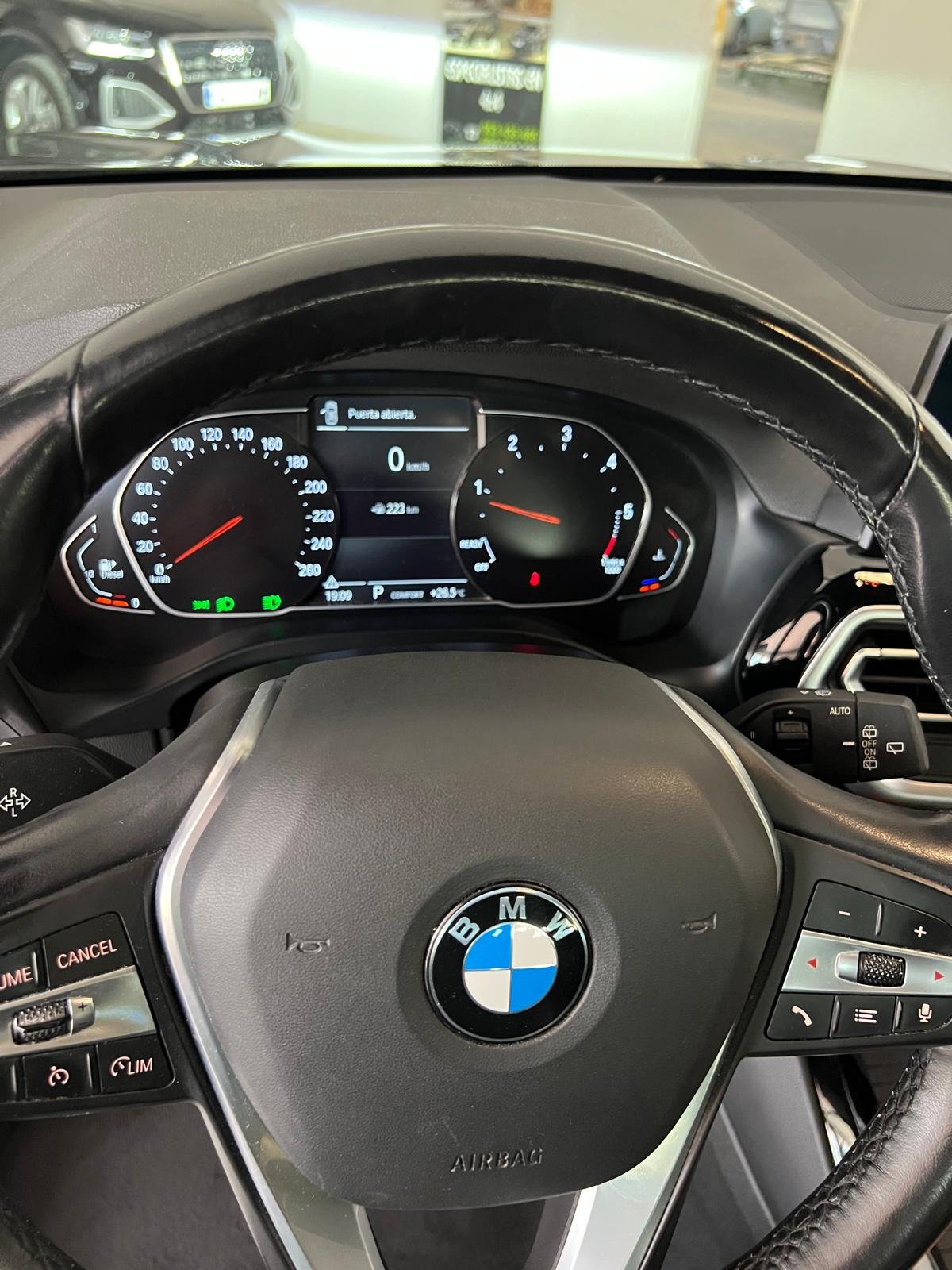 
								BMW X3. XDrive 20D. Modelo Xline Restailing full									