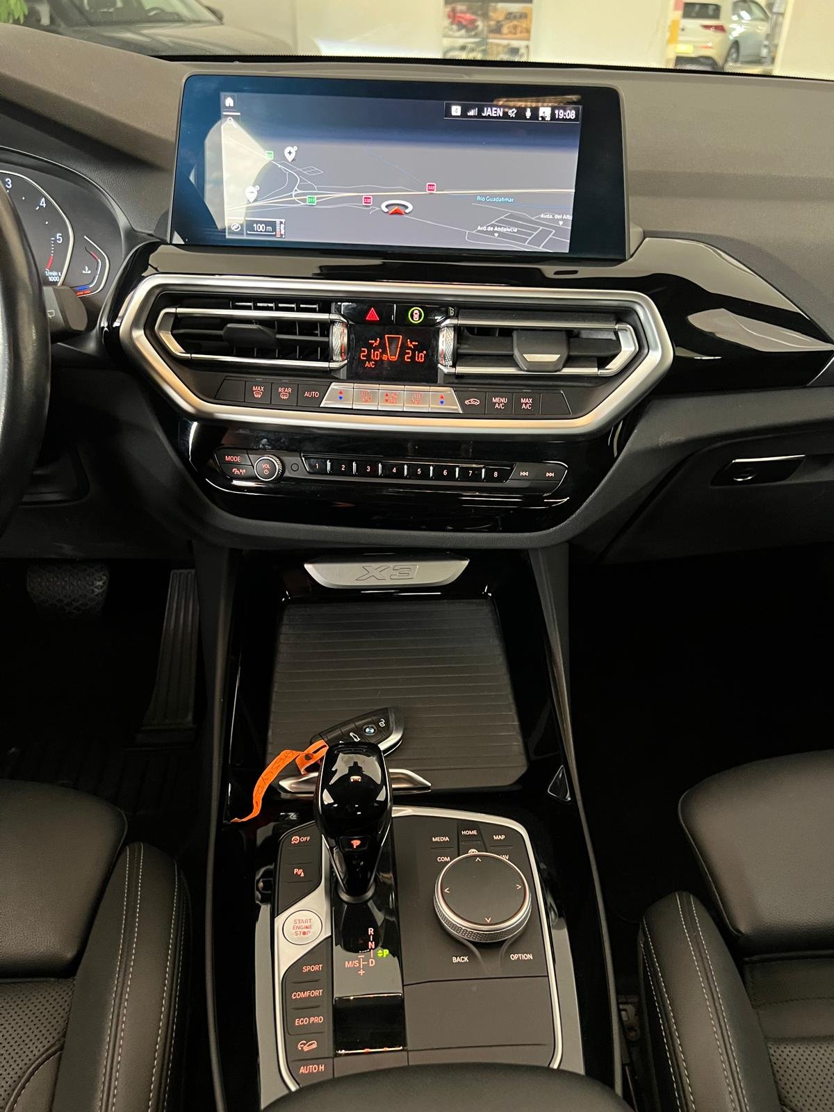 
								BMW X3. XDrive 20D. Modelo Xline Restailing full									
