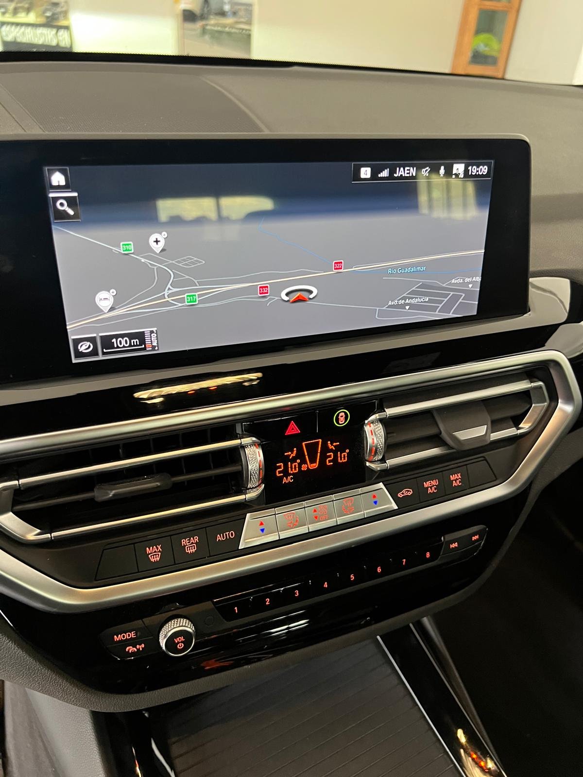 
								BMW X3. XDrive 20D. Modelo Xline Restailing full									