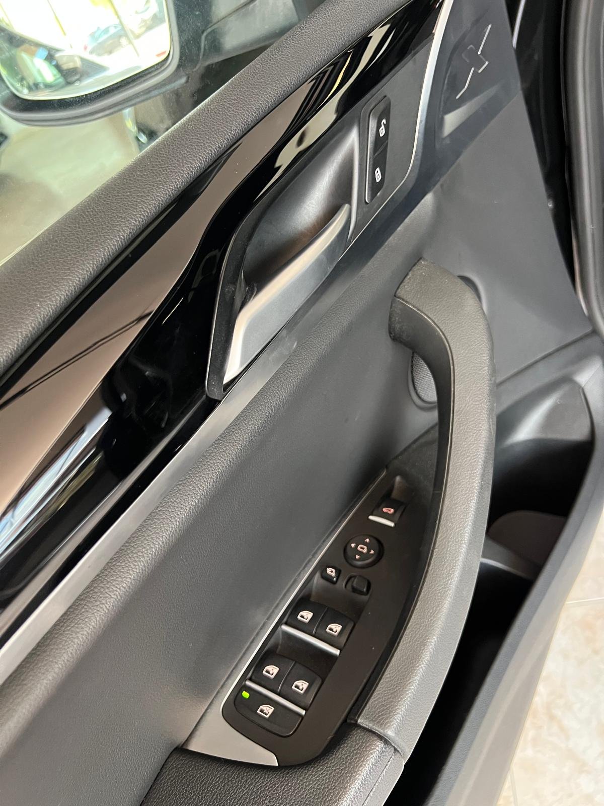 
								BMW X3. XDrive 20D. Modelo Xline Restailing full									