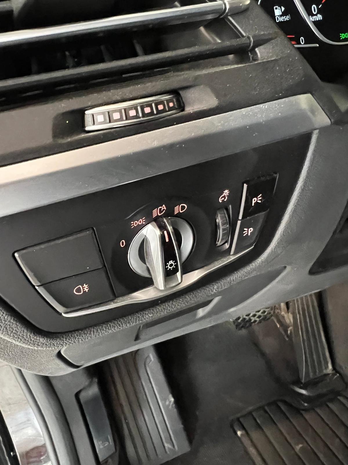 
								BMW X3. XDrive 20D. Modelo Xline Restailing full									
