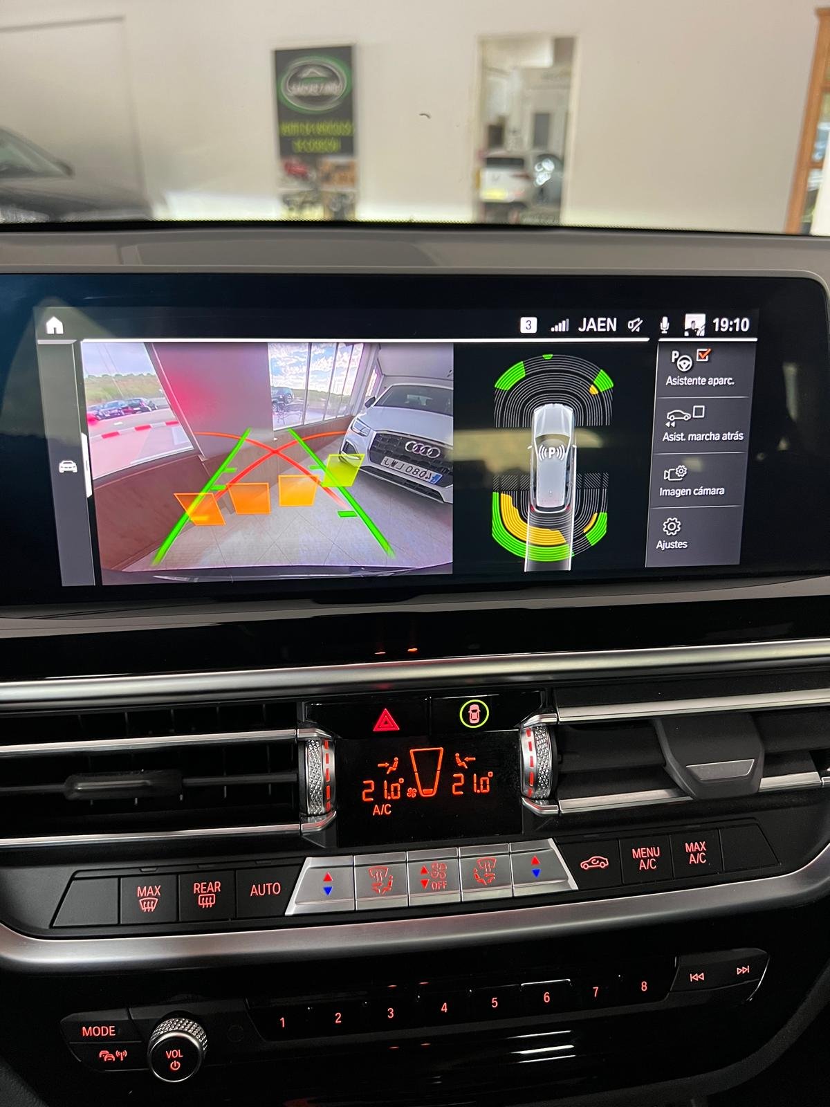 
								BMW X3. XDrive 20D. Modelo Xline Restailing full									